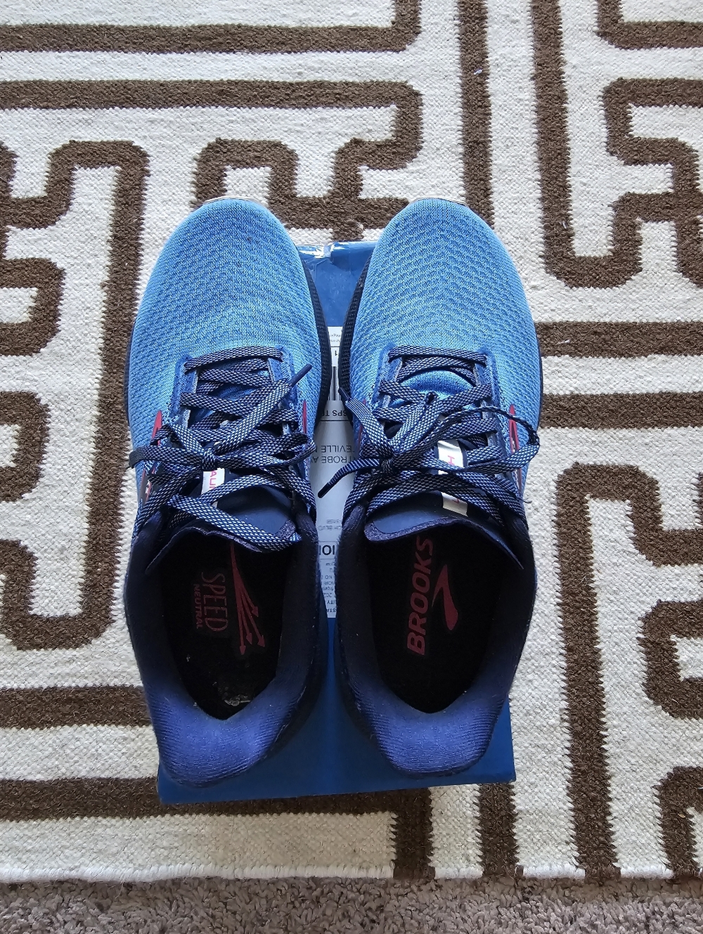 💙Brooks Women’s Blue Running Sneakers Shoes Launch 10 - Picture 3 of 6